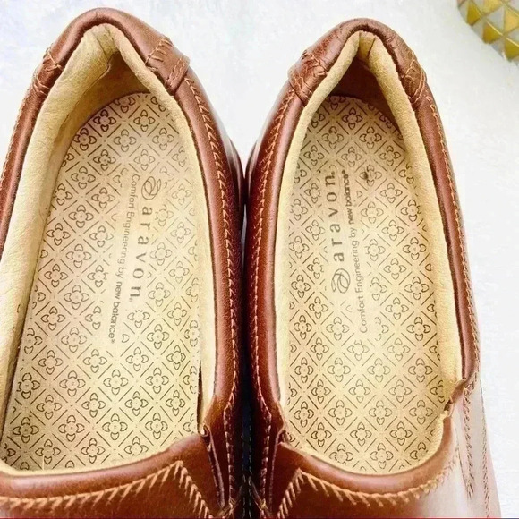 Aravon Brown Leather Comfort Slip On Loafers Size 8D - Picture 6 of 16